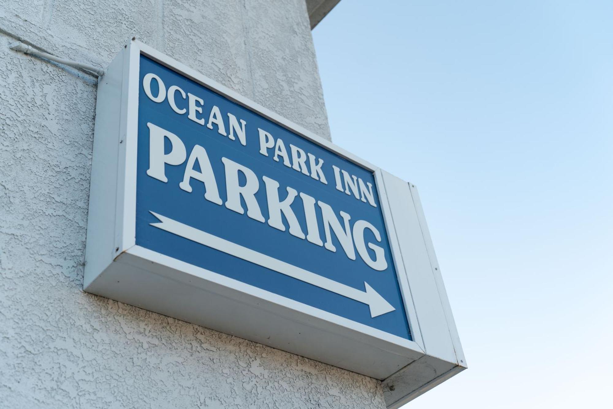 Ocean Park 3*