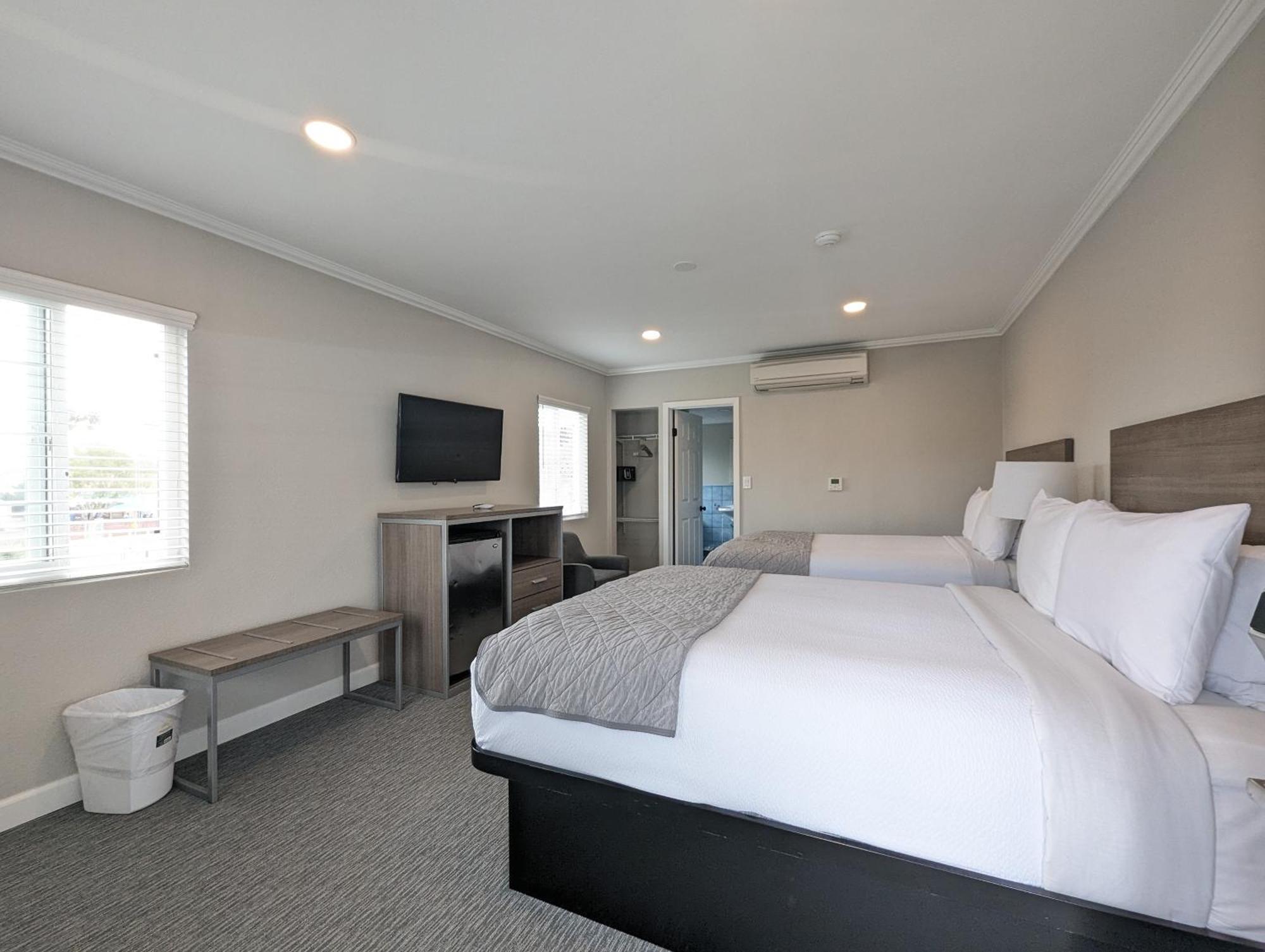 Inn Ocean Park 3*