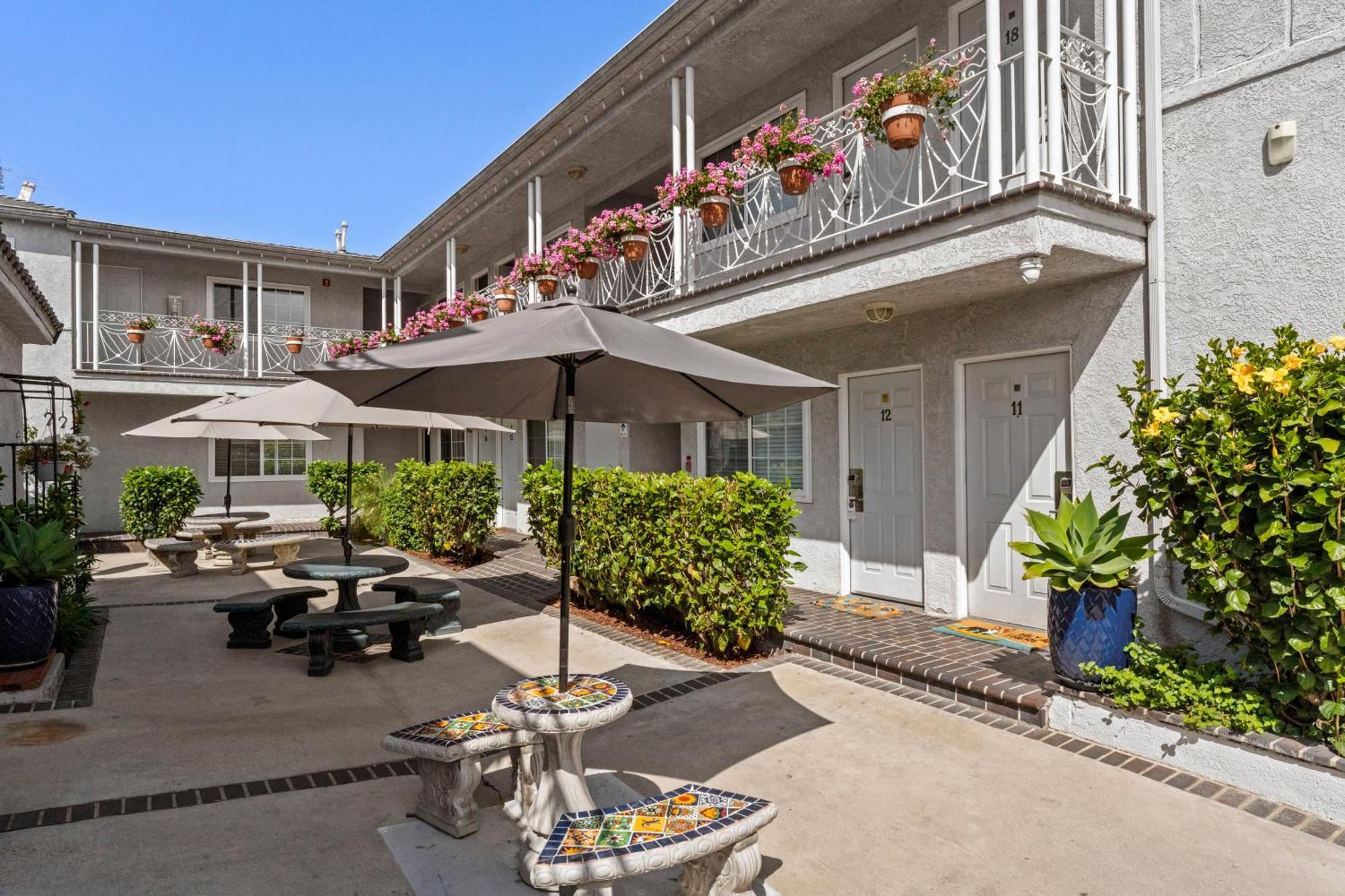 Ocean Park Inn 3*